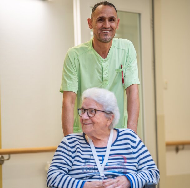 Sie kennen die Herausforderungen in der Pflege